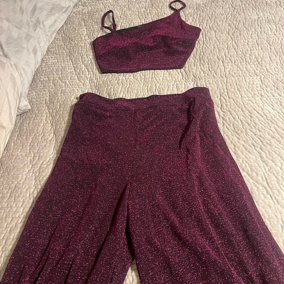 Lulus Tops - Lulus Sparkly 2 Piece Set